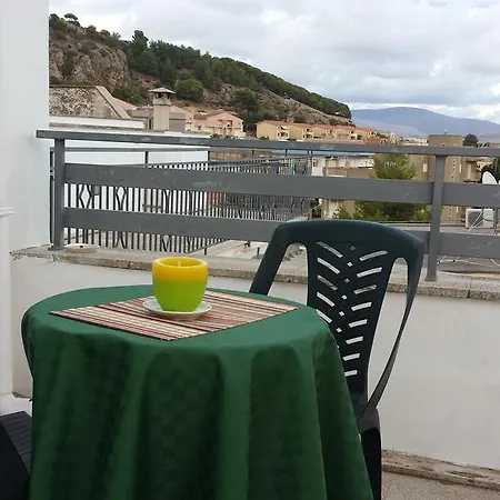 Con Terrazzino